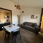 Les Iris - Maison Chaleureuse 아파트 Montfaucon-Montigne